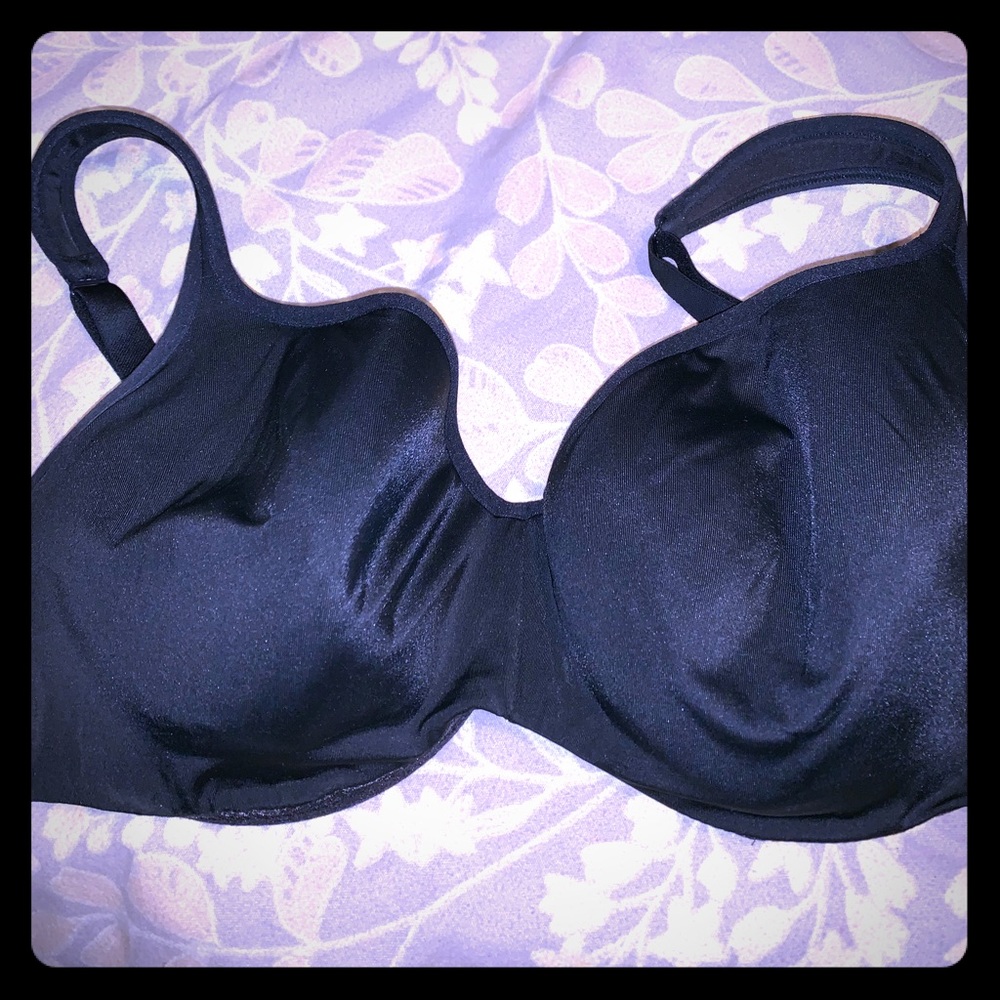 Cacique black bra size 34 H. Gently used.